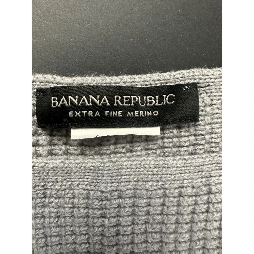 Banana Republic Extra Fine Merino Wool Waffle Knit Scarf Grey Ribbed Trim Unisex